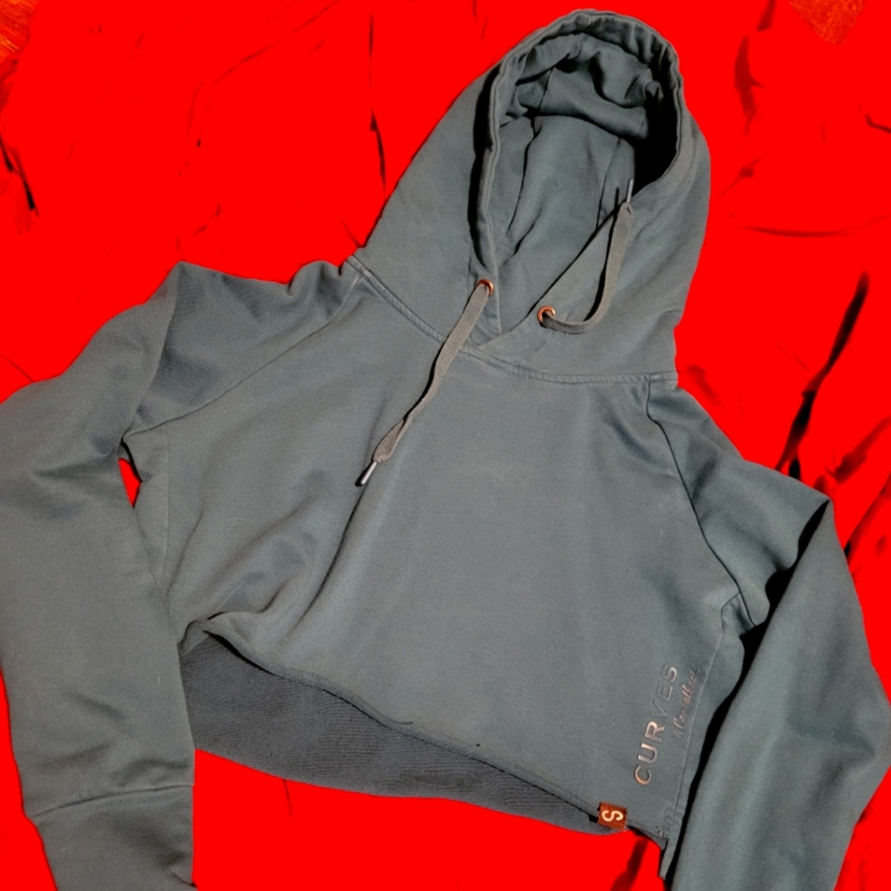 Curves N Combatboots cropped hoodie